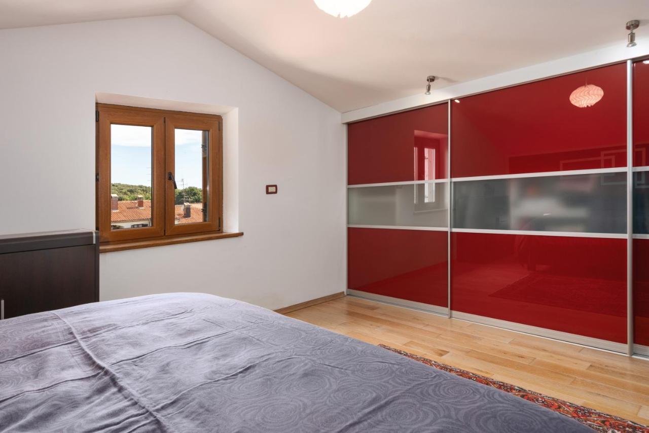 Apartment Luxury 3 Bedroom *