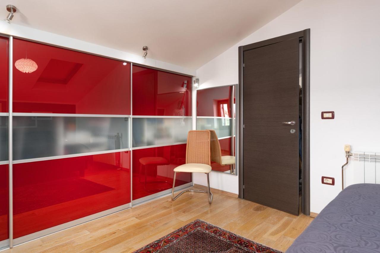 Luxury 3 Bedroom Apartment *